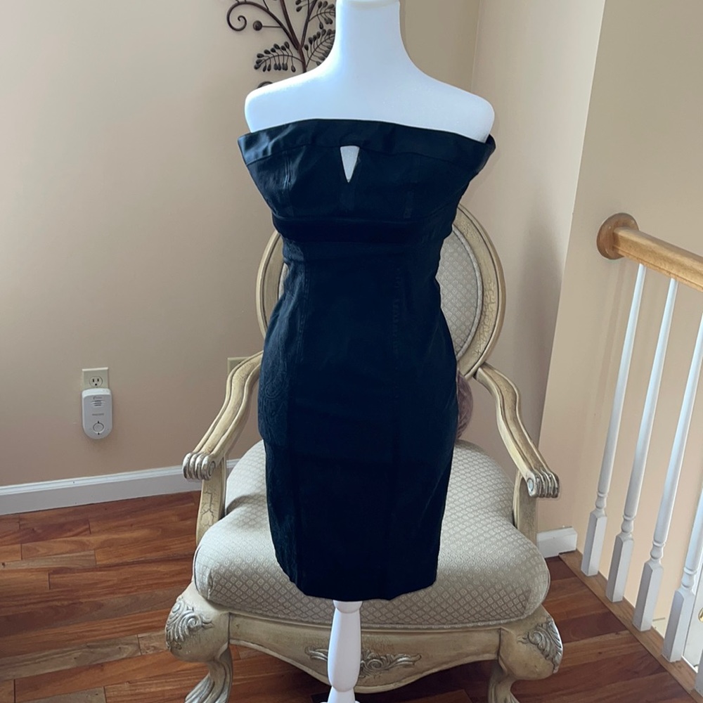 Black XS Bebe strapless dress
